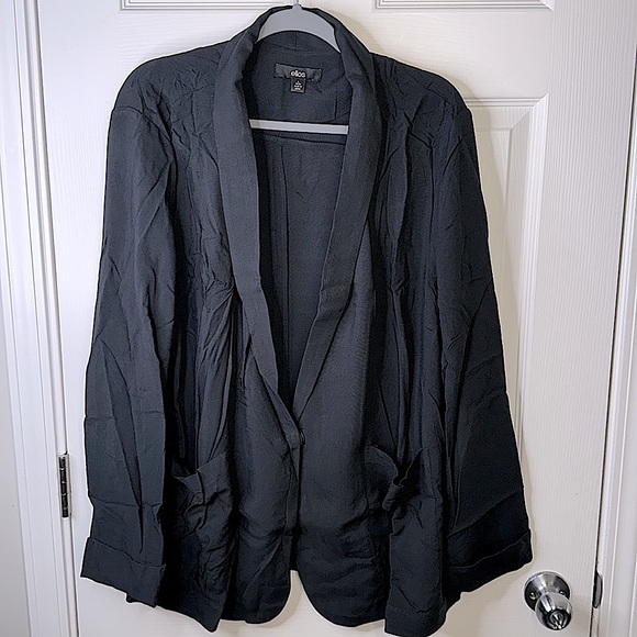 NWT Don’t be fooled by the wrinkles these are brand new fresh out the packaging - Picture 1 of 10